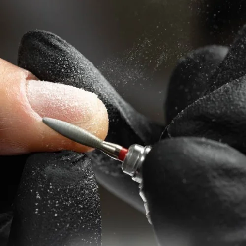 ladies home nail services Dubai