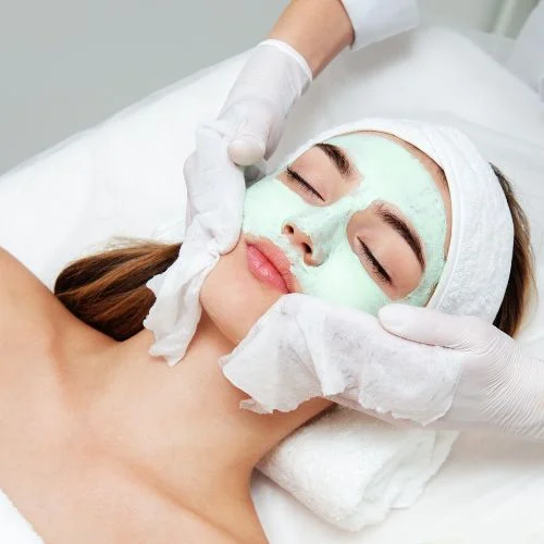 Brightning Facial - Image 1